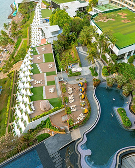 Royal Cliff Beach resort with pool and palm trees
